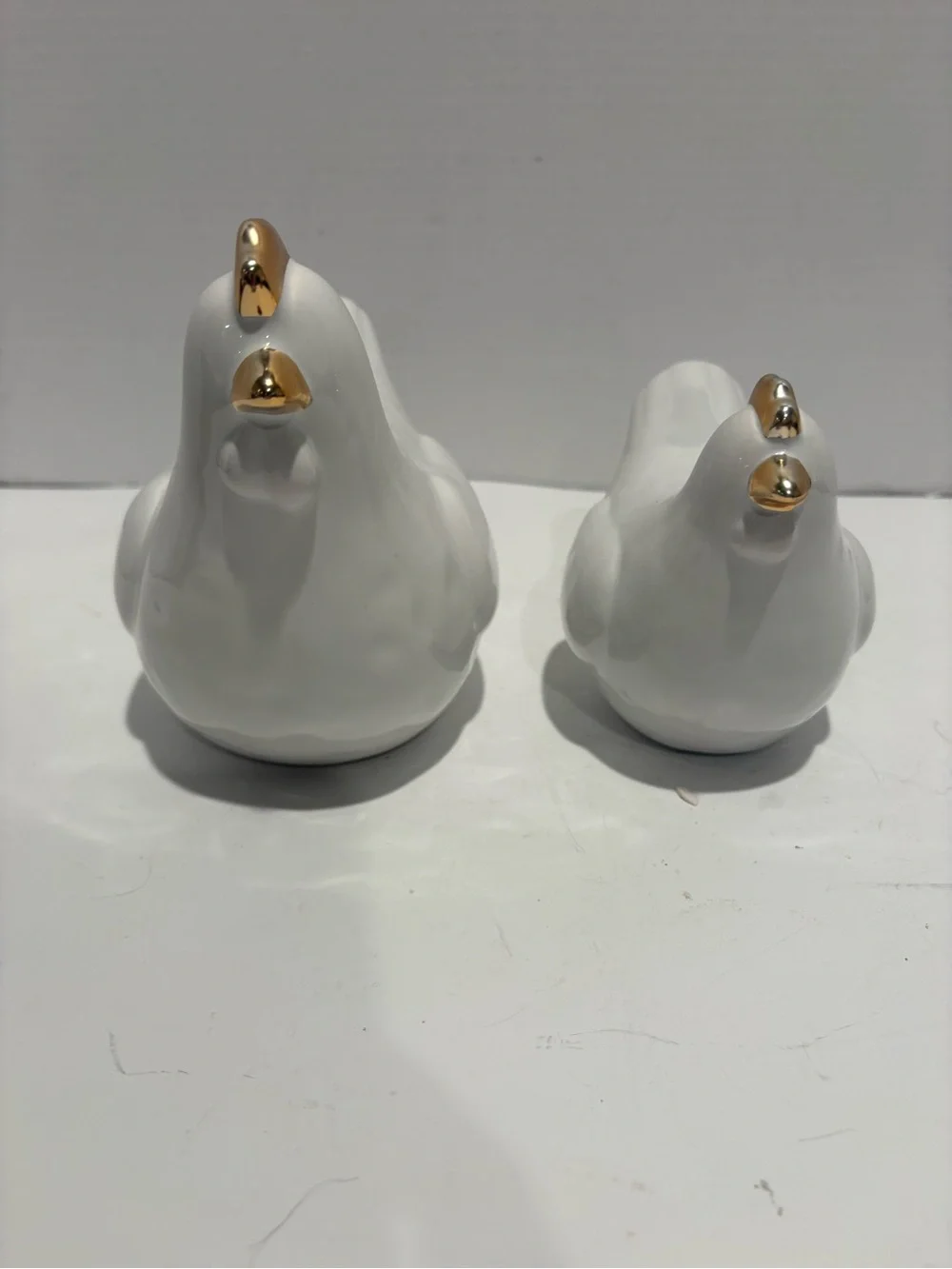 Ceramic Hens x2
